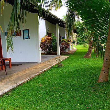 Hideaway Homestay Хабарана Экстерьер фото