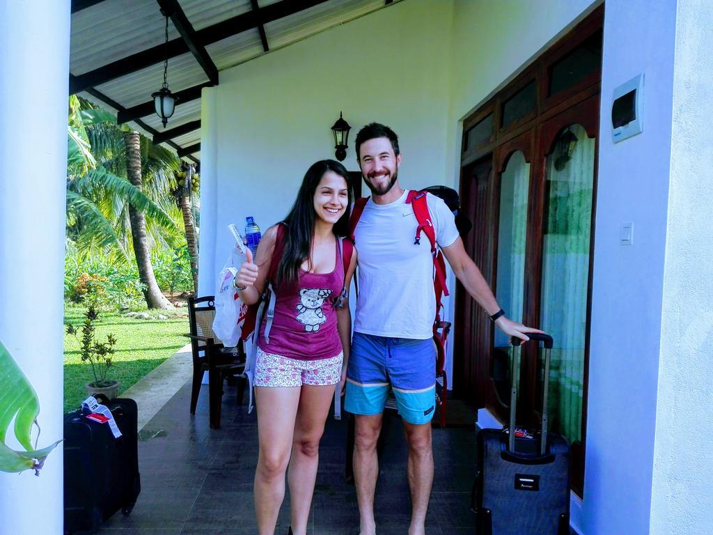 Hideaway Homestay Хабарана Экстерьер фото